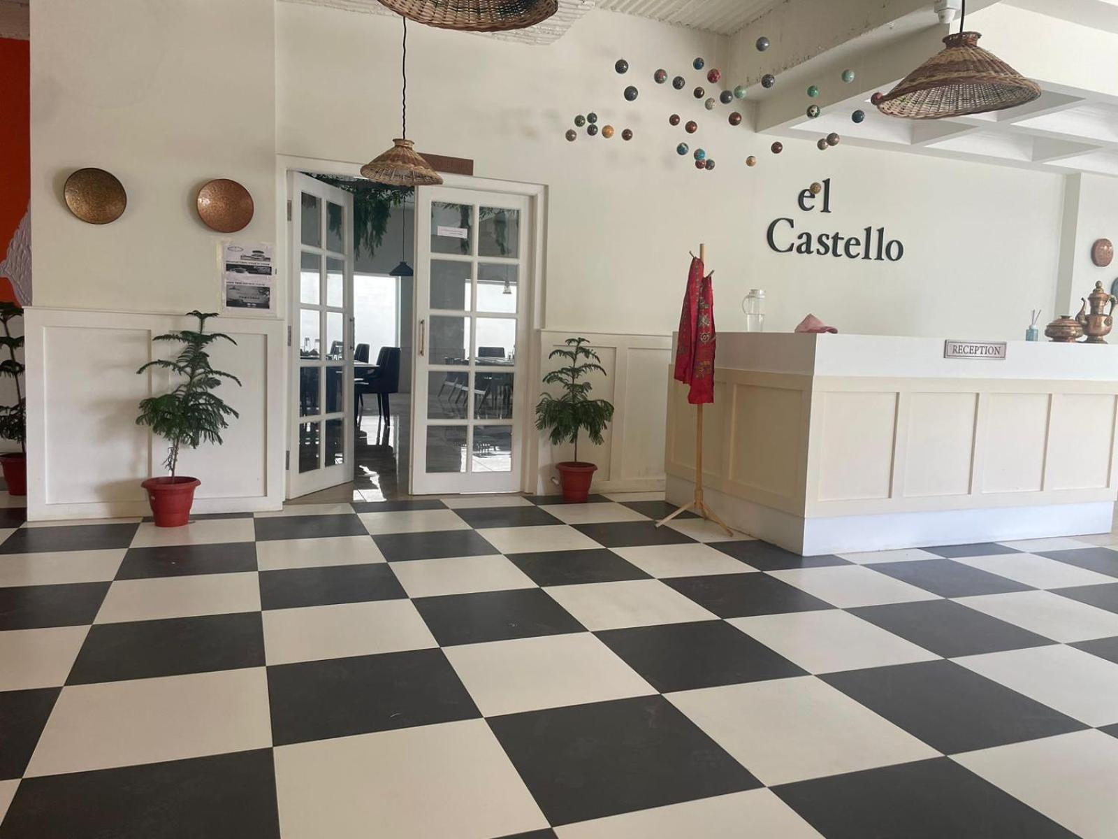 Hotel El Castello Leh Bagian luar foto
